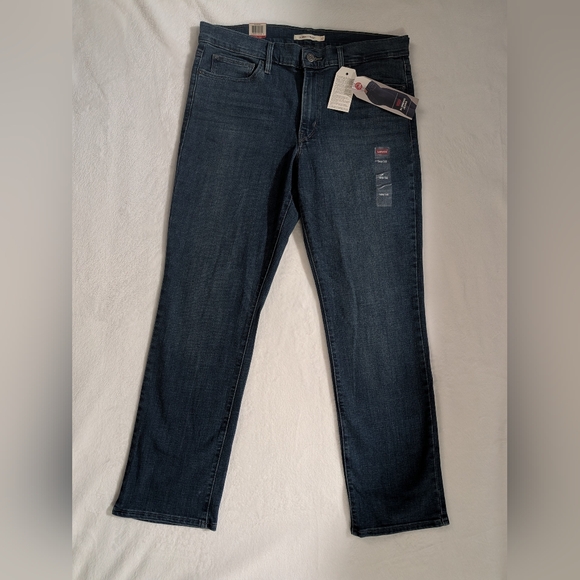 NWT Levi's Blue Denim Jeans, Slimming Straight,  32x30 - Picture 2 of 10